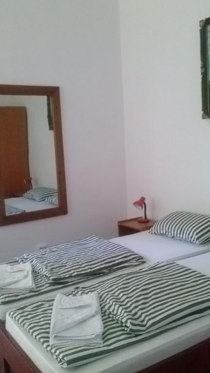 Guesthouse Daniel Oradea Exterior photo
